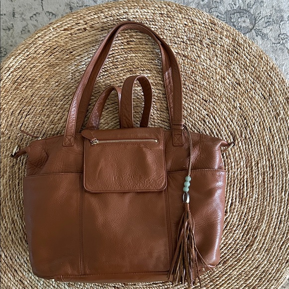 MADELINE BABY TOTE (LEATHER) - Picture 2 of 15